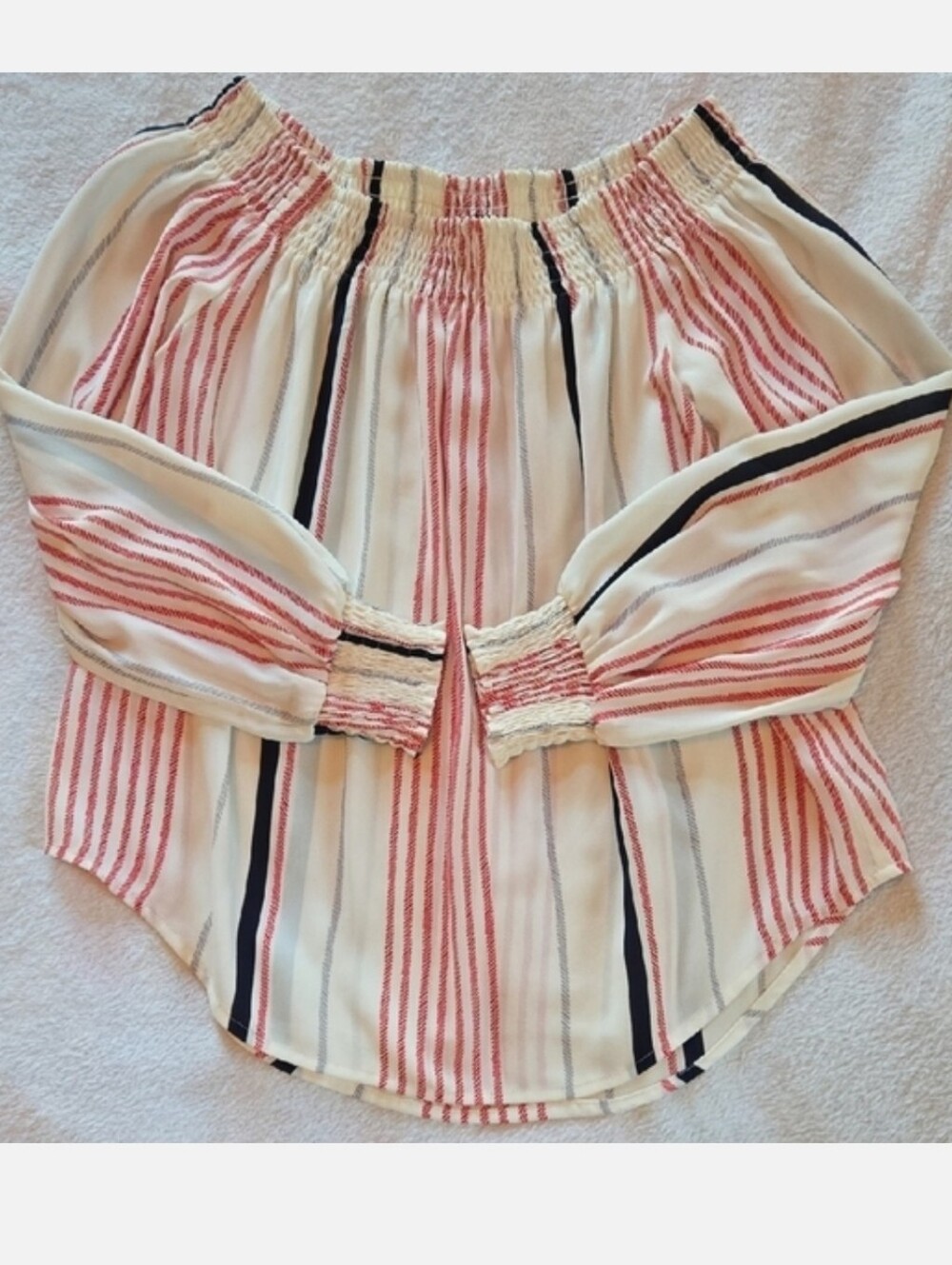 Express XS-1P Smocked Edges Balloon Puff Sleeves High-Low Soft Feminine Fun Flow